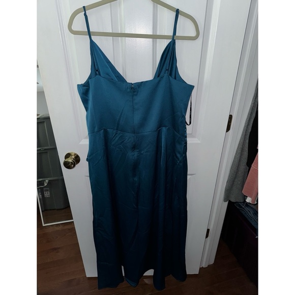 Teal/emerald satin dress - Picture 4 of 4